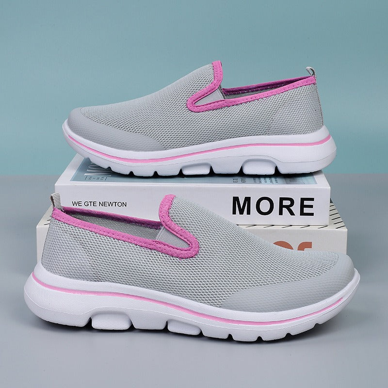 Casual shoes men's and women's cloth shoes breathable and non slip flying woven shoes outdoor casual shoes