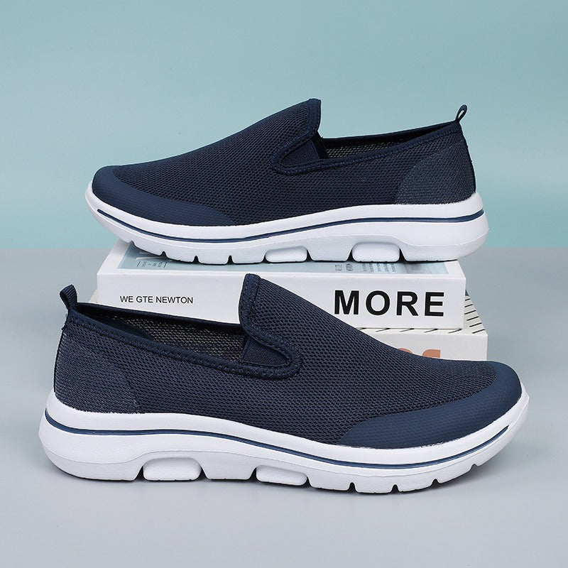 Casual shoes men's and women's cloth shoes breathable and non slip flying woven shoes outdoor casual shoes